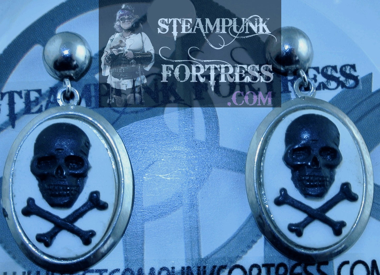 SILVER SKULLS CROSSBONES BLACK SKULLS ON WHITE CAMEO STUDS PIRATE HALLOWEEN PIERCED EARRINGS STARR WILDE STEAMPUNK FORTRESS