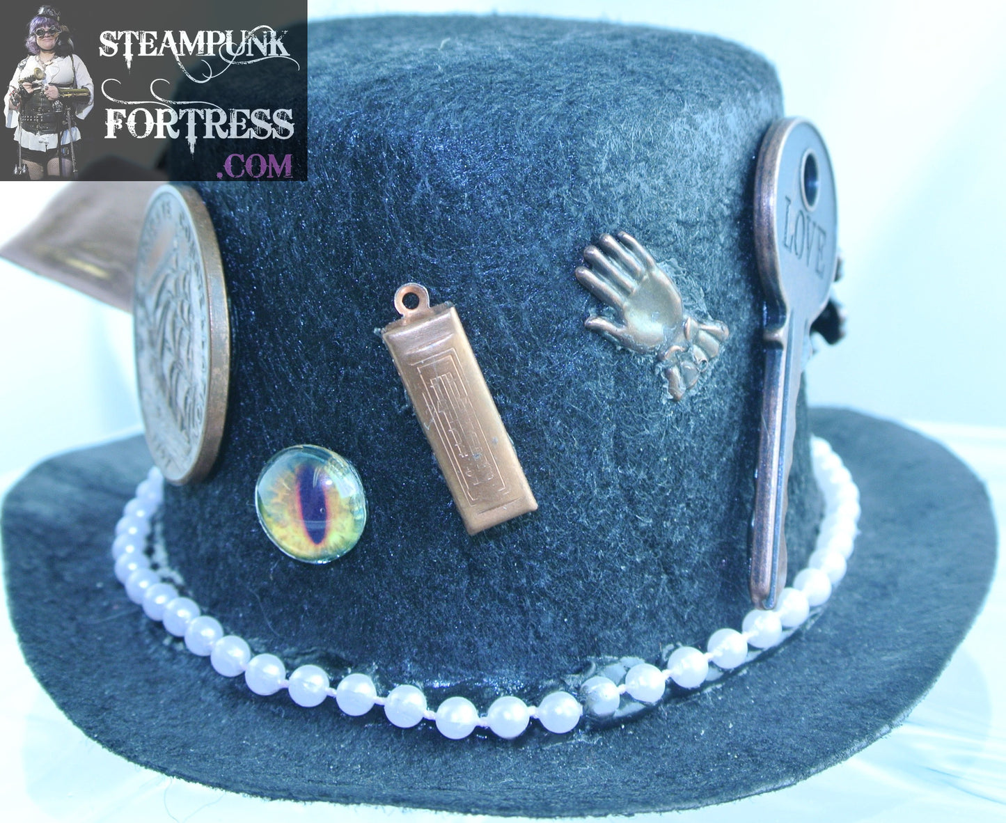 BLACK FAN BROWN REMOVABLE PIN BROOCH COPPER BELL COIN YELLOW CATS EYE HARMONICA HAND LOVE KEY KEYHOLE PEARL BAND SMALL MINI TOP HAT STARR WILDE STEAMPUNK FORTRESS