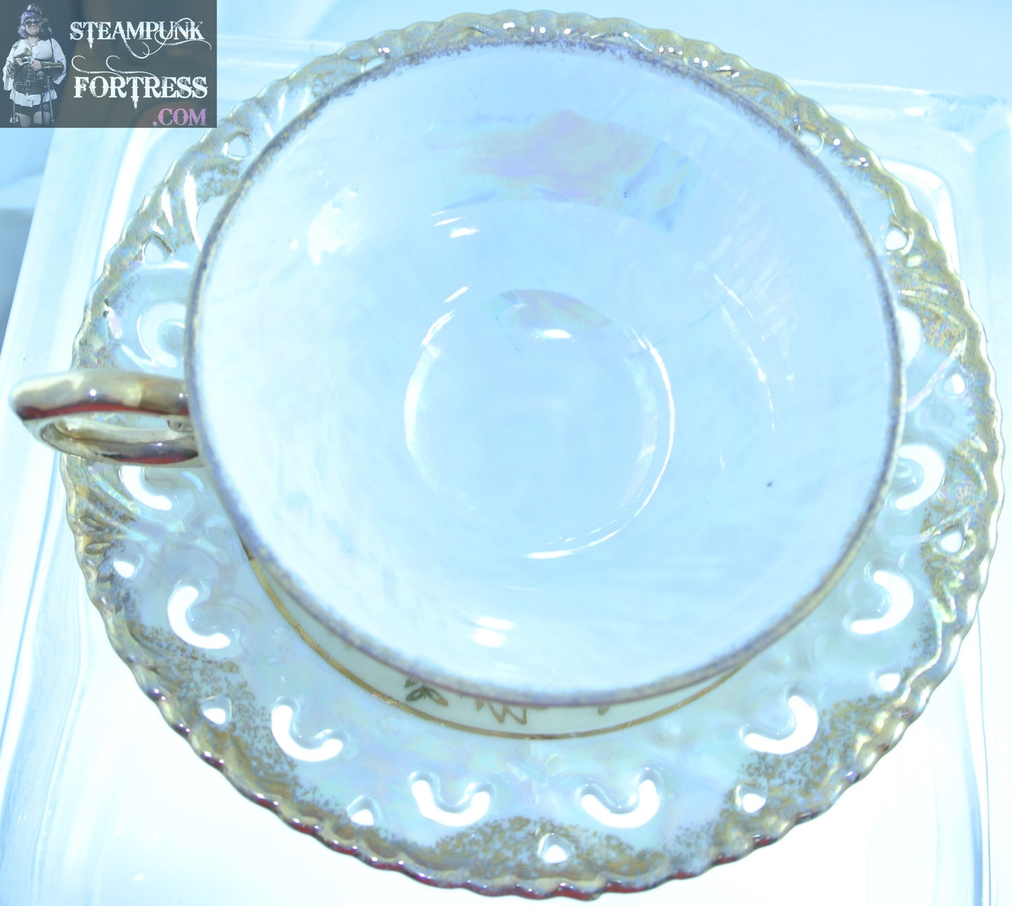 VINTAGE YAMATO TEACUP TEA CUP SET PLATE SAUCER LUSTERWARE GOLD WHITE FOOTED
